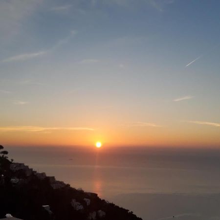 Casa Enzo Con Vista Mare Apartman Amalfi Kültér fotó