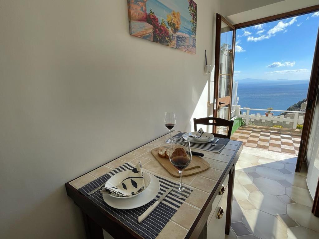 Casa Enzo Con Vista Mare Apartman Amalfi Kültér fotó